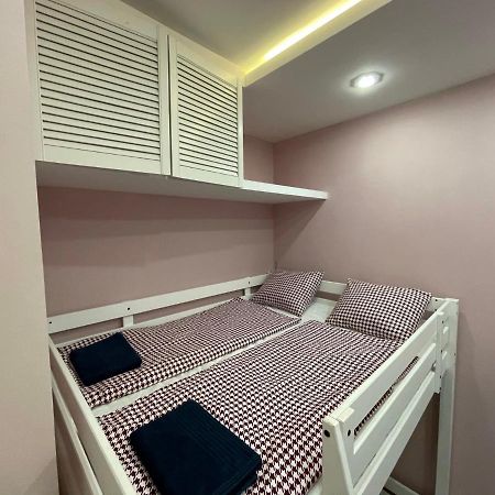Deluxe Sapphire Residency - 4 Bedrooms บูดาเปสต์ ภายนอก รูปภาพ
