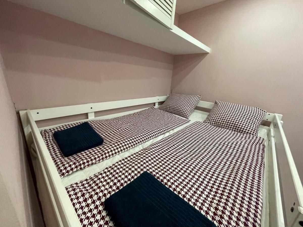 Deluxe Sapphire Residency - 4 Bedrooms บูดาเปสต์ ภายนอก รูปภาพ