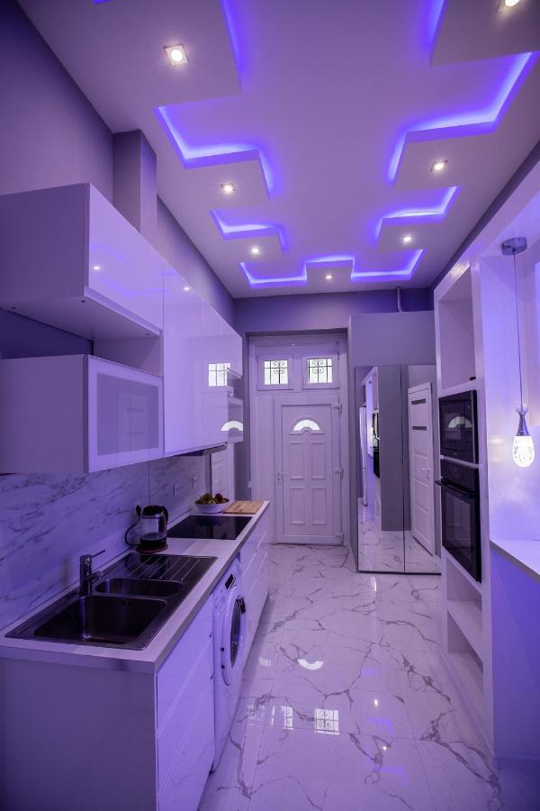 Deluxe Sapphire Residency - 4 Bedrooms บูดาเปสต์ ภายนอก รูปภาพ